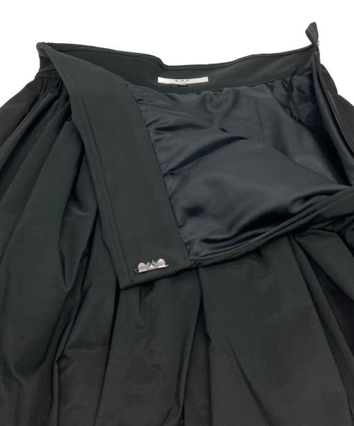 SHE TOKYO（シートーキョー）SHE Tokyo (シートーキョー) Audrey フレアスカート ブラック サイズ:36の古着・服飾アイテム