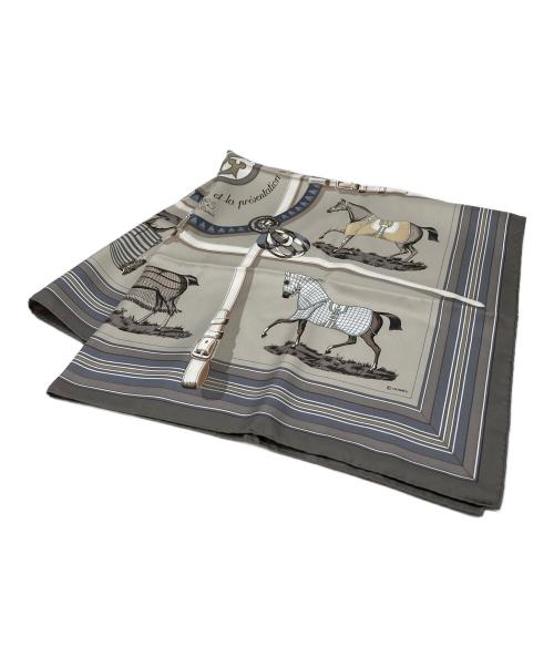 HERMES（エルメス）HERMES (エルメス) カレ90 Couvertures et Tenues de Jour 馬着 グレー サイズ:実寸参照の古着・服飾アイテム