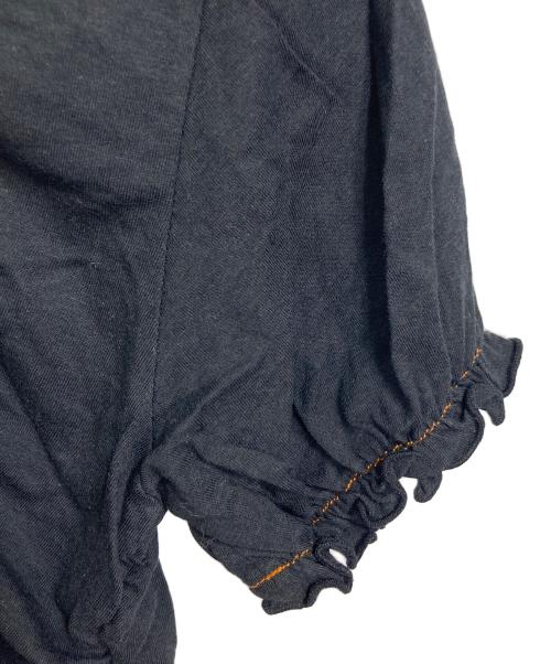 SUKU（スク）SUKU (スク) EBONY LOLA RUCHED TEE エボニー ローラ ルーシュド ティー  デザイントップス　アシンメトリー ブラック サイズ:M 未使用品の古着・服飾アイテム