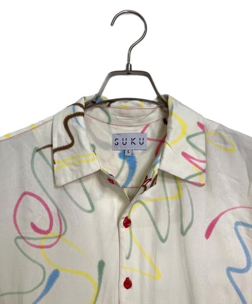 SUKU HOME（スクホーム）SUKU HOME (スクホーム) パジャマセットアップ　半袖シャツ　総柄 ホワイト サイズ:Lの古着・服飾アイテム