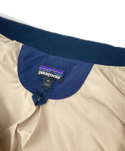 Patagonia（パタゴニア）Patagonia (パタゴニア) Retro-X BOMBER Jacket  レトロX ボンバージャケット　ボアジャケット　アウター　ライトアウター　スポーツ　アウトドア ネイビー×アイボリー サイズ:XSの古着・服飾アイテム