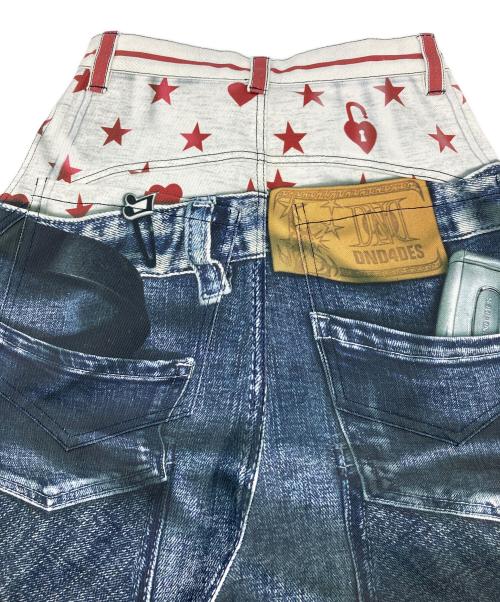 DND4DES（ディーエヌディーフォーデス）DND4DES (ディーエヌディーフォーデス) 3Dプリント バギーデニムパンツ マルチカラー サイズ:XSの古着・服飾アイテム