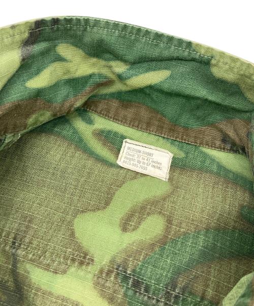 US ARMY（ユーエスアーミー）US ARMY (ユーエスアーミー) 【古着】ジャングルファティーグジャケット グリーン サイズ:Mの古着・服飾アイテム