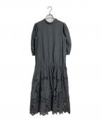 Ameriアメリ）の古着「メディ2WAYボリュームスカラップレースドレス　ロングワンピース」｜グレー