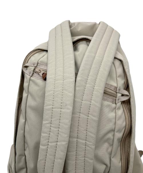 GREGORY（グレゴリー）GREGORY (グレゴリー) レディバード バッグパック　リュック ベージュ サイズ:実寸参照の古着・服飾アイテム