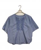 INDIVIインディヴィ）の古着「ウォッシャブル胸元タックフリル長袖ブラウス」｜スカイブルー