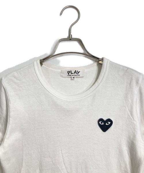 PLAY COMME des GARCONS（プレイコムデギャルソン）PLAY COMME des GARCONS (プレイコムデギャルソン) 半袖カットソー　コットンTシャツ ホワイト サイズ:Mの古着・服飾アイテム