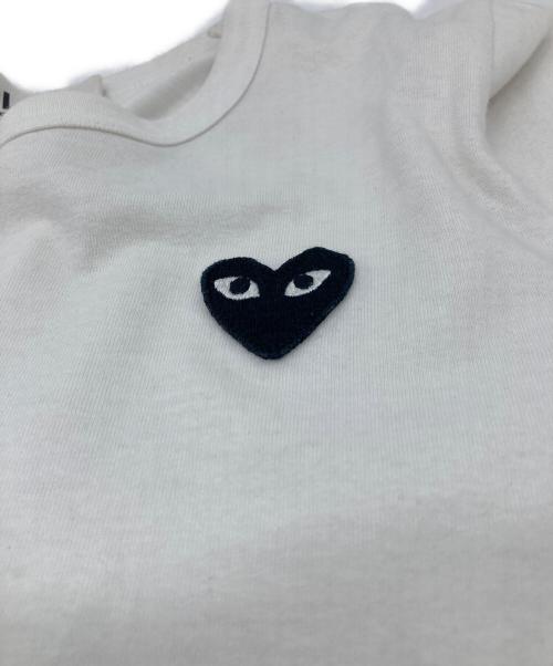 PLAY COMME des GARCONS（プレイコムデギャルソン）PLAY COMME des GARCONS (プレイコムデギャルソン) 半袖カットソー　コットンTシャツ ホワイト サイズ:Mの古着・服飾アイテム