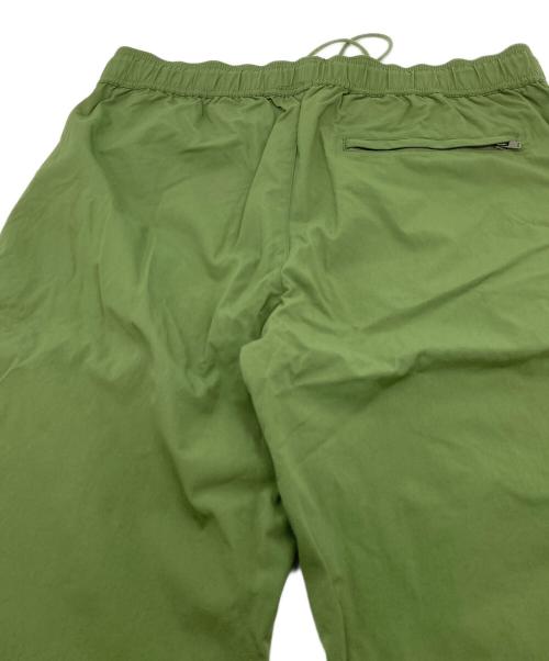 Aime Leon Dore（エメ レオン ドレ）Aime Leon Dore (エメ レオン ドレ) WARM-UP NYLON PANTS ウォームアップナイロンパンツパンツ　スナップボタン　ドロストパンツ　2WAYパンツ グリーン×ブルー サイズ:実寸参照の古着・服飾アイテム
