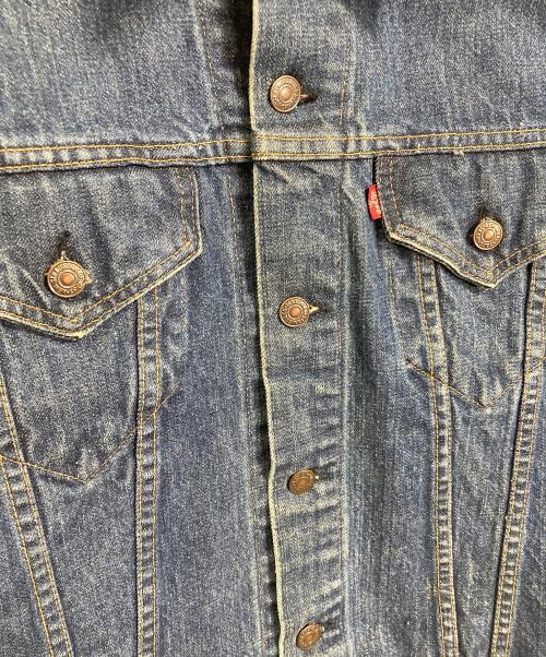 LEVI'S（リーバイス）LEVI'S (リーバイス) 【古着】ヴィンテージ 4thデニムジャケット ボタン裏522 スモールe初期型　USA製 インディゴ サイズ:46の古着・服飾アイテム