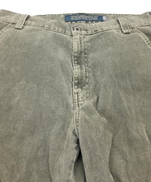 Levi's SILVER TAB（リーバイス シルバータブ）Levi's SILVER TAB (リーバイス シルバータブ) コーデュロイカーゴパンツ カーキ サイズ:34×34の古着・服飾アイテム