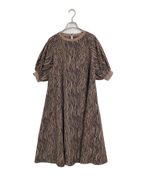Thousand Mile（サウザンドマイル）Thousand Mile (サウザンドマイル) FREAK'S STORE (フリークスストア) 半袖ワンピース　ラグランワンピース　アニマル柄　ナイロンワンピース ブラウン×ブラック サイズ:FREEの古着・服飾アイテム