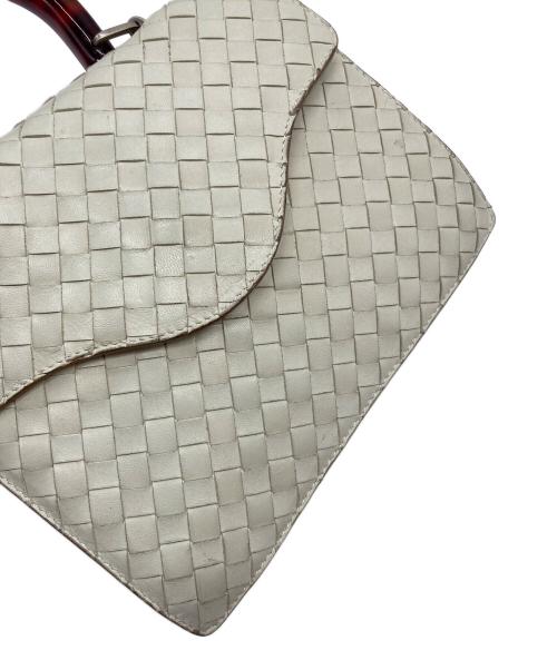 BOTTEGA VENETA（ボッテガベネタ）BOTTEGA VENETA (ボッテガベネタ) イントレチャートハンドバッグ　ミニバッグ　セレモニー　イタリア製 ベージュ サイズ:実寸参照の古着・服飾アイテム