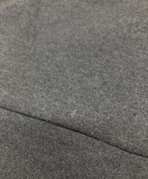 HIROKO BIS（ヒロコビス）HIROKO BIS (ヒロコビス) ラインアクセントデザインワンピース グレー サイズ:13ABの古着・服飾アイテム