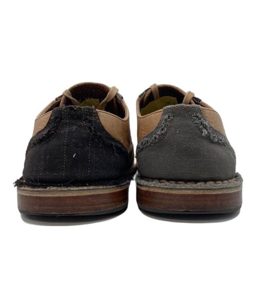 CAMPER（カンペール）CAMPER (カンペール) ウィングチップシューズ ベージュ サイズ:42の古着・服飾アイテム