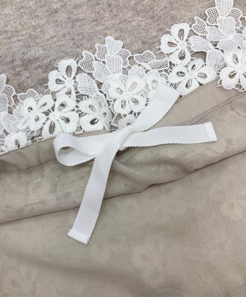 BEARDSLEY（ビアズリー）BEARDSLEY (ビアズリー) 裾レースニット ベージュ サイズ:FREEの古着・服飾アイテム