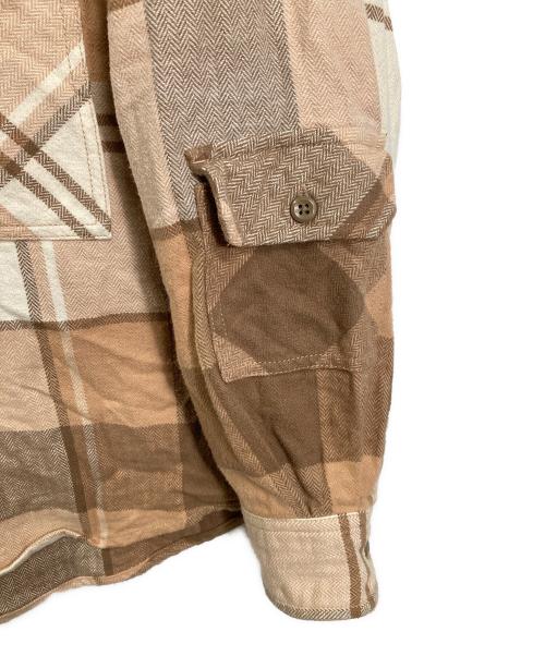 Carhartt WIP（カーハート ワーク イン プログレス）Carhartt WIP (カーハート ワーク イン プログレス) Invincible (インヴィンシブル) LS WORK SHIRT MAX 長袖シャツ　チェックシャツ ベージュ サイズ:Lの古着・服飾アイテム