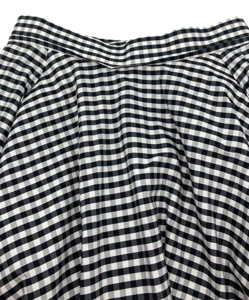 MADISON BLUE（マディソンブルー）MADISON BLUE (マディソンブルー) タックサーキュラーギンガムスカート　ロングスカート　日本製 ブラック×ホワイト サイズ:01の古着・服飾アイテム