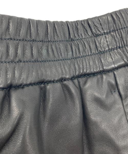 ALL SAINTS（オールセインツ）ALL SAINTS (オールセインツ) JEN CUFF JOGGER レザーパンツ　ラムレザー　羊革 ブラック サイズ:実寸参照 未使用品の古着・服飾アイテム