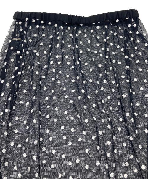 UNITED ARROWS（ユナイテッドアローズ）UNITED ARROWS (ユナイテッドアローズ) チュールフラワー ロングスカート　レイヤード　日本製 ブラック サイズ:実寸参照の古着・服飾アイテム