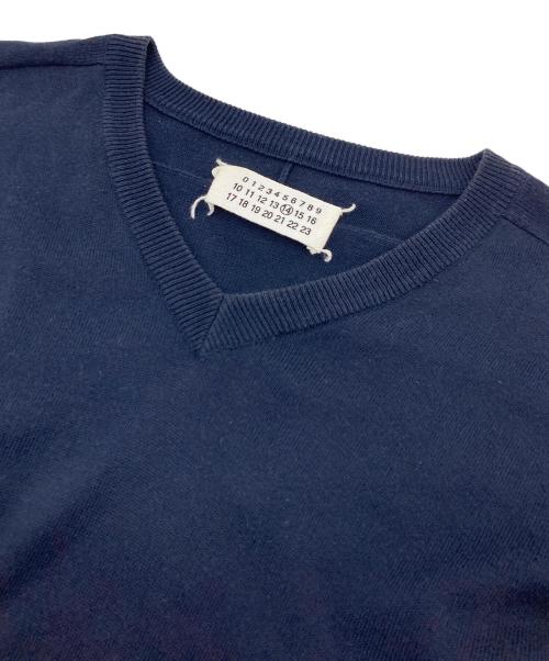 Maison Margiela（メゾンマルジェラ）Maison Margiela (メゾンマルジェラ) COMME des GARCONS (コムデギャルソン) 10 corso como (ディエチ コルソコモ) エルボーパッチVネックニット　イタリア製　ここのえ期 ネイビー サイズ:Sの古着・服飾アイテム