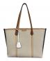 TORY BURCH（トリーバーチ）の古着「PERRY キャンバストートバッグ LARGE 」｜ベージュ