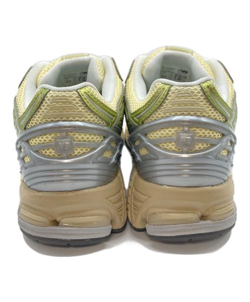 NEW BALANCE（ニューバランス）NEW BALANCE (ニューバランス) ローカットスニーカー ベージュ サイズ:US7.5の古着・服飾アイテム