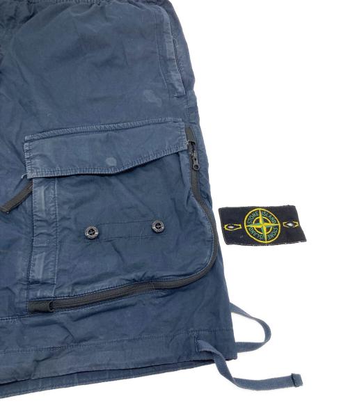 STONE ISLAND（ストーンアイランド）STONE ISLAND (ストーンアイランド) 22SS ワッペン付きハーフパンツ ネイビー サイズ:36の古着・服飾アイテム