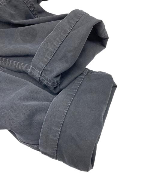 STONE ISLAND（ストーンアイランド）STONE ISLAND (ストーンアイランド) 22AW ワッペン付き Utility Cargo Trousers グレー サイズ:33の古着・服飾アイテム