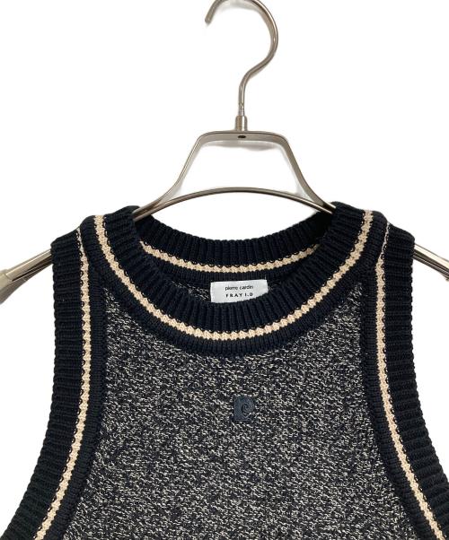 FRAY ID（フレイ アイディー）FRAY ID (フレイ アイディー) pierre cardin (ピエール・カルダン) ガーターニットミニワンピ　ノースリーブワンピース ブラック サイズ:FREE 未使用品の古着・服飾アイテム