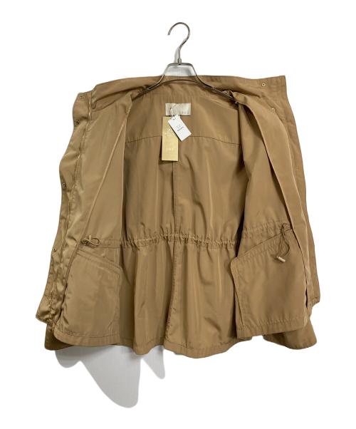 自由区（ジユウク）自由区 (ジユウク) メモリータッサー フード付きブルゾン　アウター　ライトアウター ベージュ サイズ:40の古着・服飾アイテム