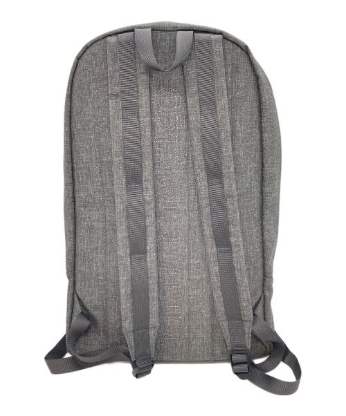 marimekko（マリメッコ）marimekko (マリメッコ) コルッテリ KORTTELI CITY BACKPACK グレー サイズ:実寸参照の古着・服飾アイテム