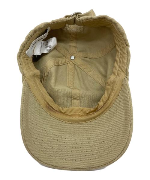 maison kitsune（メゾンキツネ）MAISON KITSUNE (メゾンキツネ) フォックスヘッドキャップ　キャップ　帽子 ベージュ サイズ:実寸参照の古着・服飾アイテム