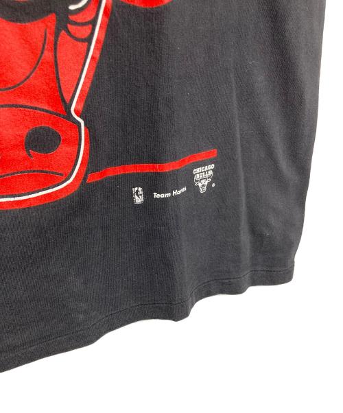 Hanes（ヘインズ）Hanes (ヘインズ) 【古着】Tシャツ　半袖カットソー　Tee  NBA CHICAGO BULLS  USA製 ブラック サイズ:XLの古着・服飾アイテム