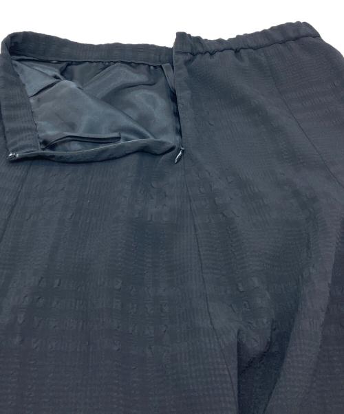 UNTITLED（アンタイトル）UNTITLED (アンタイトル) シアーチェック フレアスカート　ロングスカート　日本製 ブラック サイズ:42の古着・服飾アイテム