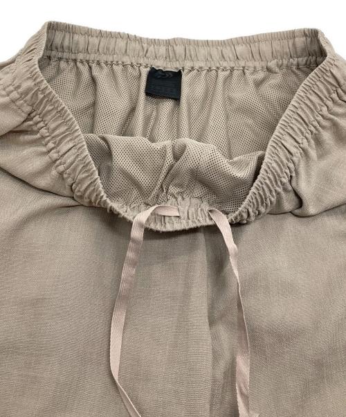 DAIWA PIER39（ダイワ ピア39）DAIWA PIER39 (ダイワ ピア39) Tech Bombay Safari Shorts　テックボンベイサファリショーツ　ハーフパンツ　ショートパンツ ベージュ サイズ:Lの古着・服飾アイテム