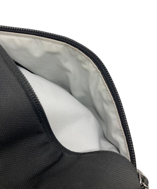 ARC'TERYX（アークテリクス）ARC'TERYX (アークテリクス) MANTIS 2 WAIST PACK  マンティス 2 ウエスト パック  ミニバッグ　ショルダーバッグ　スポーツ　アウトドア ブラック サイズ:実寸参照の古着・服飾アイテム
