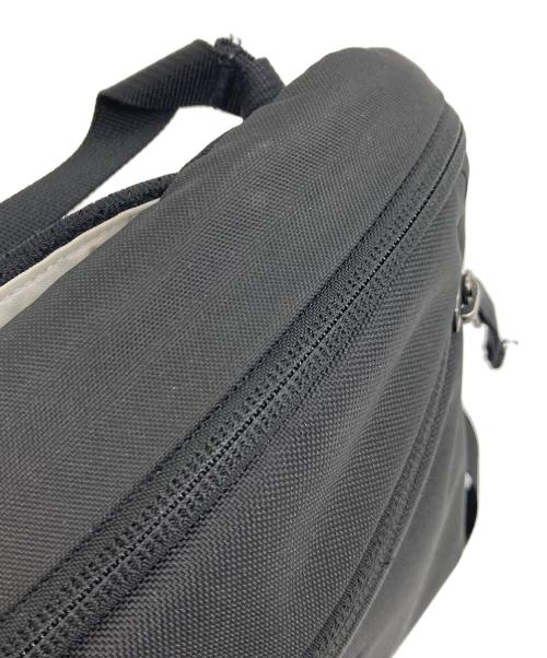 ARC'TERYX（アークテリクス）ARC'TERYX (アークテリクス) MANTIS 2 WAIST PACK  マンティス 2 ウエスト パック  ミニバッグ　ショルダーバッグ　スポーツ　アウトドア ブラック サイズ:実寸参照の古着・服飾アイテム