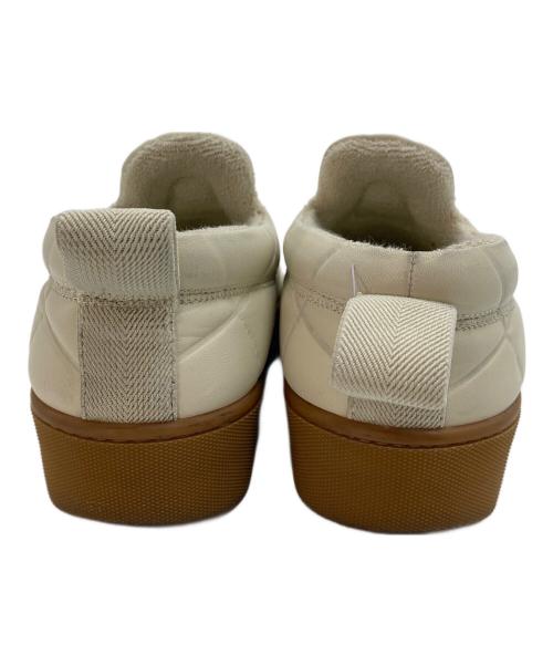 BOTTEGA VENETA（ボッテガベネタ）BOTTEGA VENETA (ボッテガベネタ) キルティングスリッポン　スニーカー アイボリー サイズ:35の古着・服飾アイテム