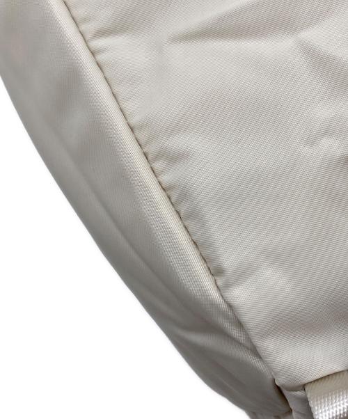 THE NORTH FACE（ザ ノース フェイス）THE NORTH FACE (ザ ノース フェイス) BONNEY PACK ボニーパック　リュック　ショルダーバッグ　通勤 通学 トラベル タウンユース アイボリー サイズ:実寸参照の古着・服飾アイテム
