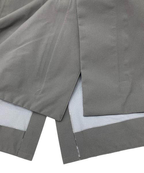 F/ACSION（ファクション）F/ACSION (ファクション) スタイリッシュレインコート/ナイロンコート グレー サイズ:Mの古着・服飾アイテム