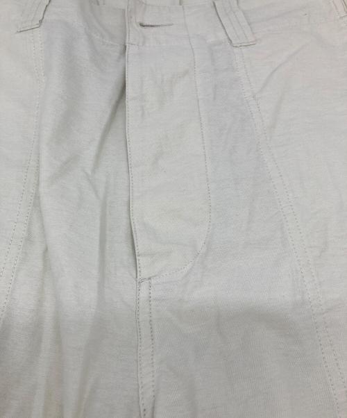 MHL（エムエイチエル）MHL (エムエイチエル) LIGHTWEIGHT COTTON NYLON TWILL TROUSERS ホワイト サイズ:Mの古着・服飾アイテム