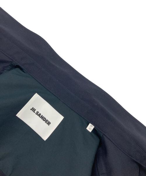 JIL SANDER（ジルサンダー）JIL SANDER (ジルサンダー) シャツジャケット　ストレートボクシー カットブルゾン　ウールジャケット　ギャバジン生地　22AW ネイビー サイズ:40（実寸参照）の古着・服飾アイテム