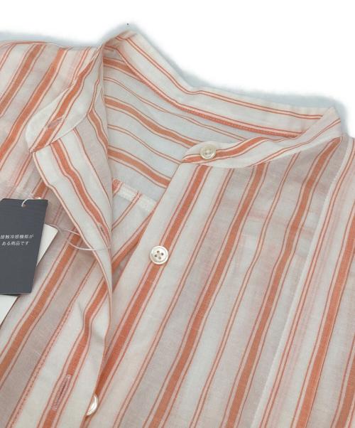 自由区（ジユウク）自由区 (ジユウク) 【接触冷感・吸水速乾・洗える】ナチュラルリネンフレア袖 シャツ ホワイト×オレンジ サイズ:38 未使用品の古着・服飾アイテム