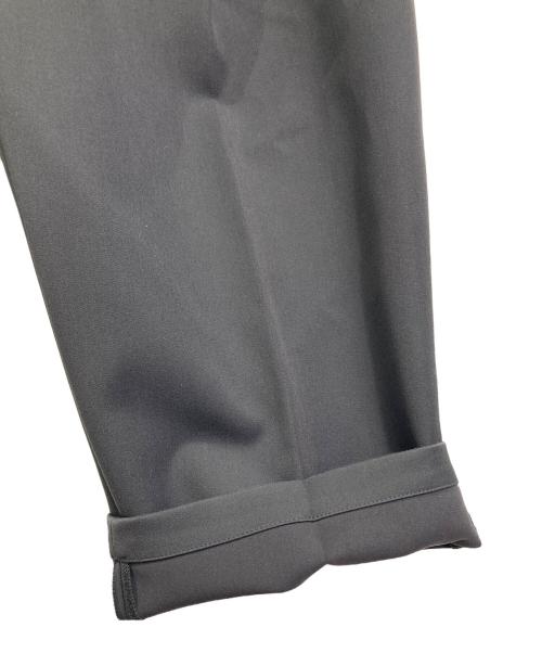 ZARA（ザラ）ZARA (ザラ) STUDIO NICHOLSON (スタジオ ニコルソン) タックパンツ グレー サイズ:36の古着・服飾アイテム
