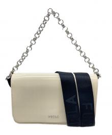 FURLA（フルラ）の古着「パテントチェーンショルダーバッグ」｜ホワイト