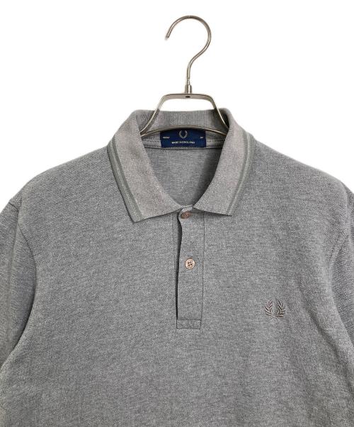 FRED PERRY（フレッドペリー）FRED PERRY (フレッドペリー) 半袖ポロシャツ グレー サイズ:38の古着・服飾アイテム