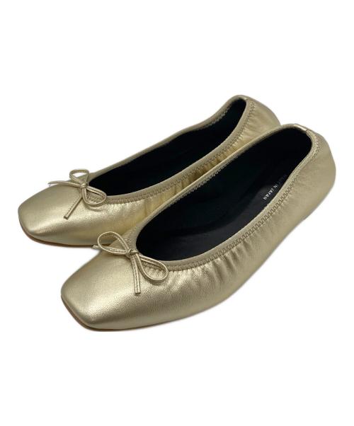 DRESSTERIOR（ドレステリア）DRESSTERIOR (ドレステリア) ソフトレザーバレエシューズ ゴールド サイズ:37の古着・服飾アイテム