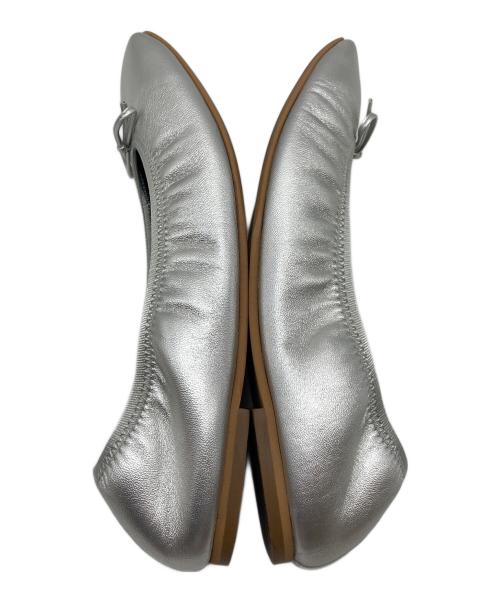 DRESSTERIOR（ドレステリア）DRESSTERIOR (ドレステリア) ソフトレザーバレエシューズ シルバー サイズ:37の古着・服飾アイテム