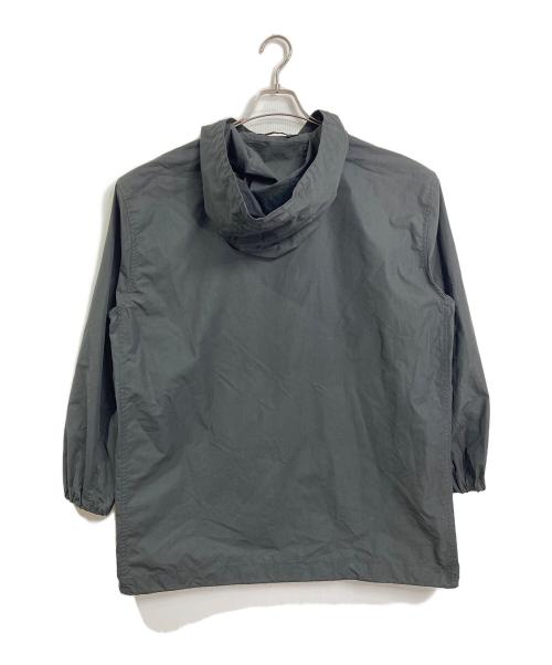 MARGARET HOWELL（マーガレットハウエル）MARGARET HOWELL (マーガレットハウエル) COTTON NYLON COMPACT NYLON  コットンナイロンパーカー　コンパクトジャケット　アウター　ライトアウター　日本製 グレー サイズ:Lの古着・服飾アイテム